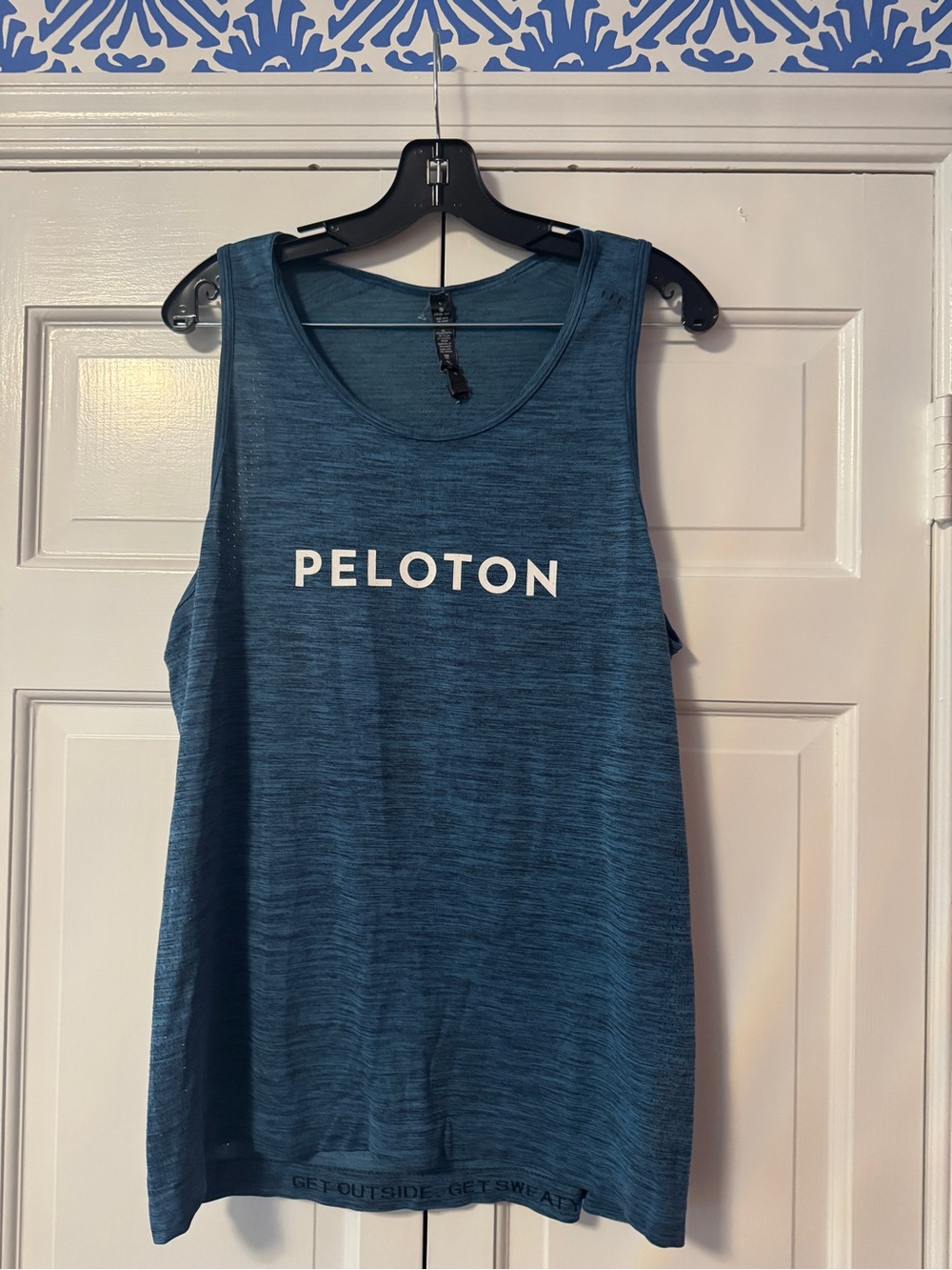 lululemon blue athletic tank top